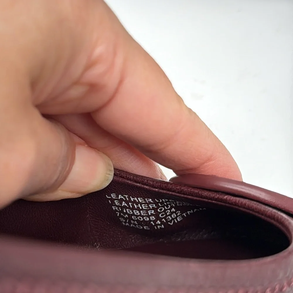 Tory Burch Minnie Travel Leather Plum Burgundy Ballet Flats Slip on Size 7 - NEW